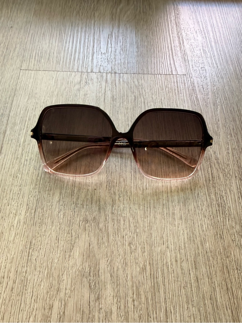 quay australia press tour brown peony oversized square vintage glam sunglasses